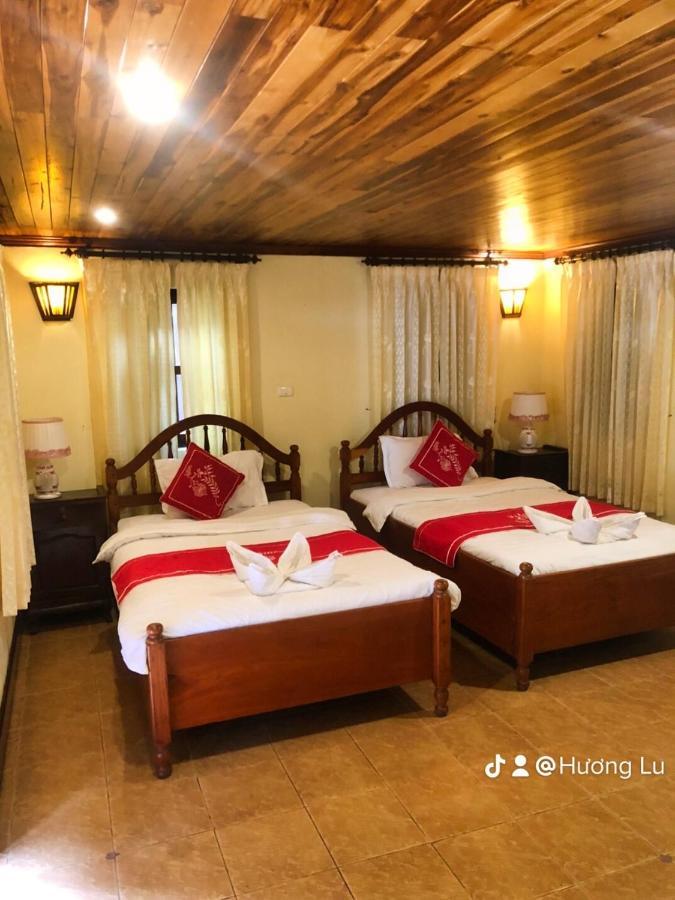 Villa Phathana Boutique Hotel Луанг Прабанг Екстериор снимка